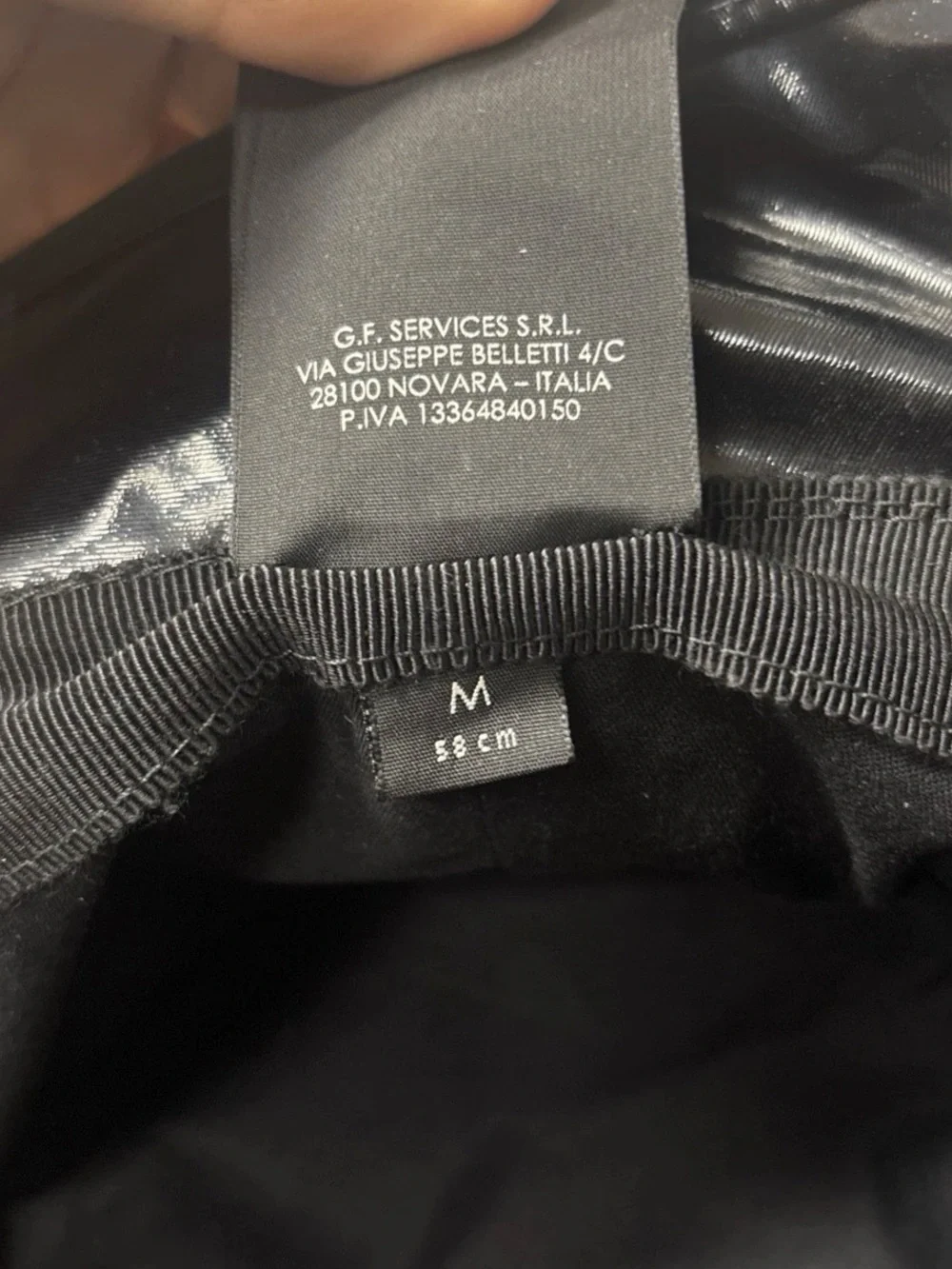 Gucci Black Logo-Print Bucket Hat Sz M
